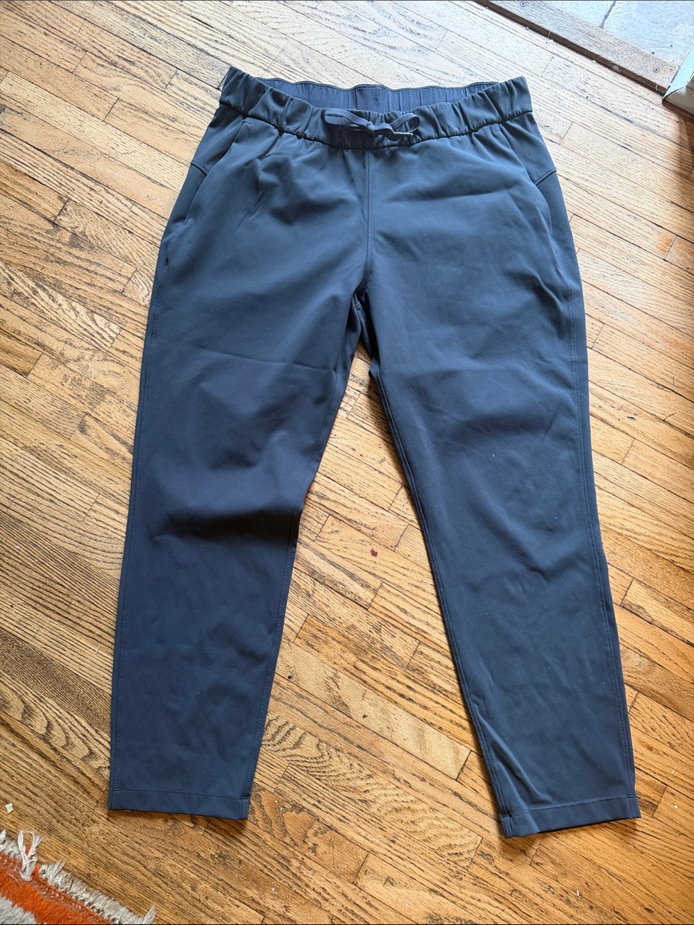 lululemon athletica Woman’s Dark Grey Jogger Pants